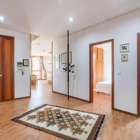 Σπίτι διακοπών Lovely In With House A Panoramic View *
